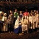 Prikaz živih jaslica pokraj župne crkve u Loboru