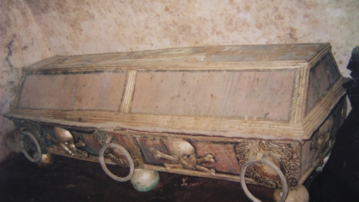 Sarkofag Elizabete Rakoczy 1707..jpg